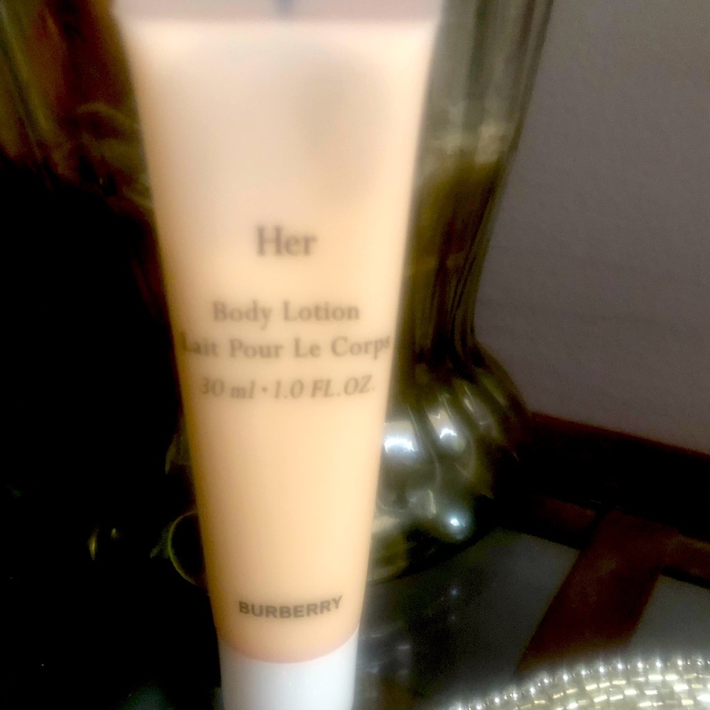 Burberry for her body lotion